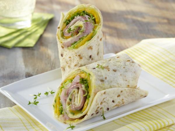 Matjes-wrap mit mango & curry
